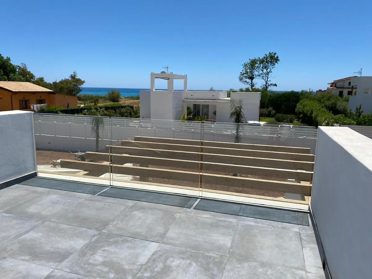La Perla Bianca Villa Porto Palo Italy